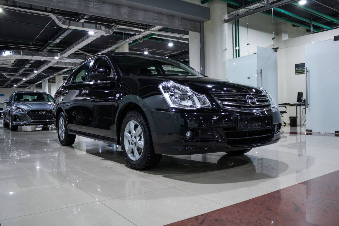 Купить Almera с пробегом